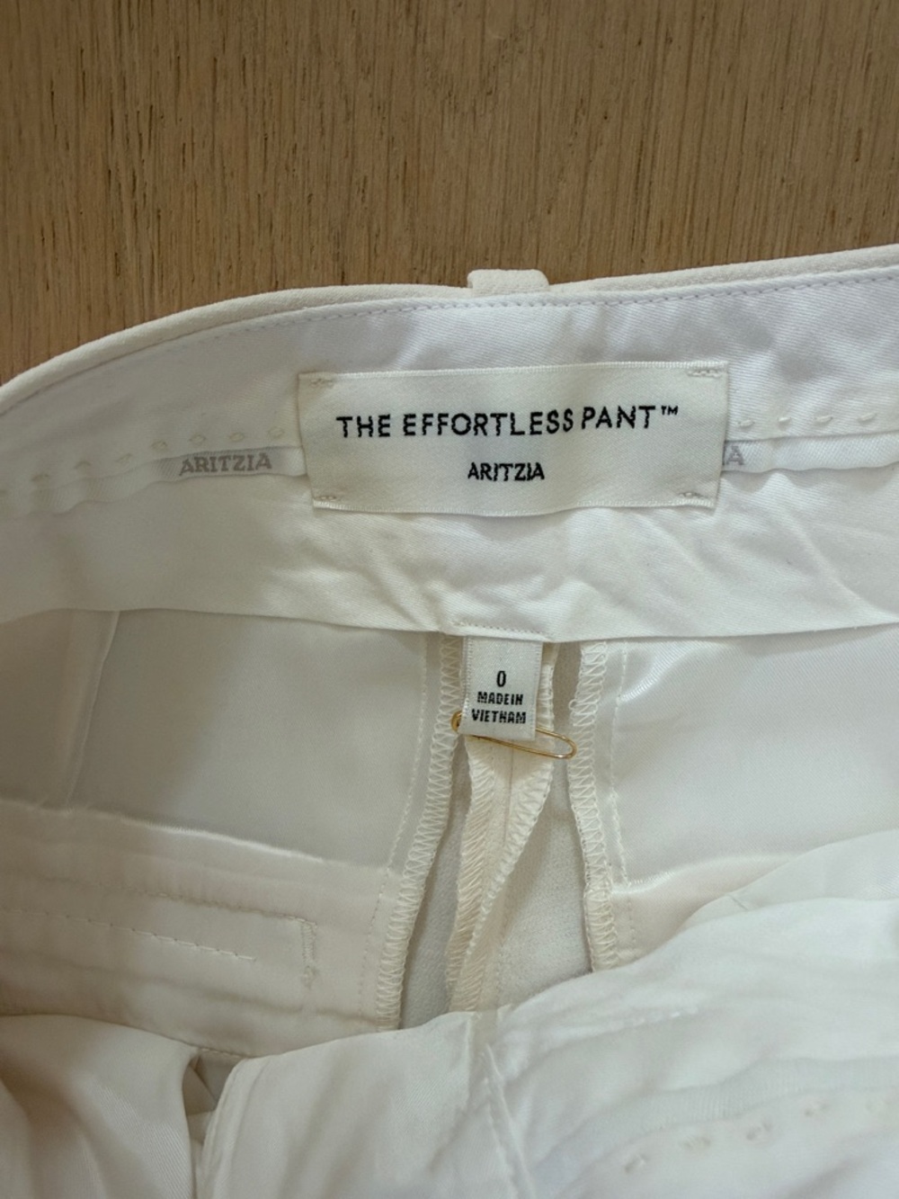 Aritzia Effortless Pants - Picture 3 of 3